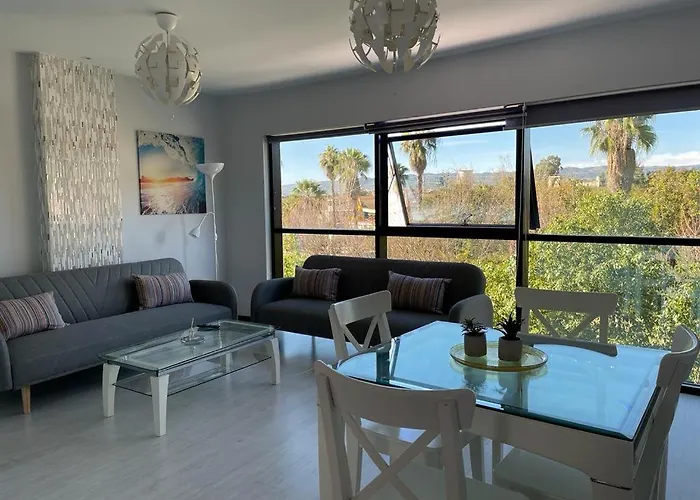 Tecnocordoba II Aparcamiento Privado Gratuito Y Piscina