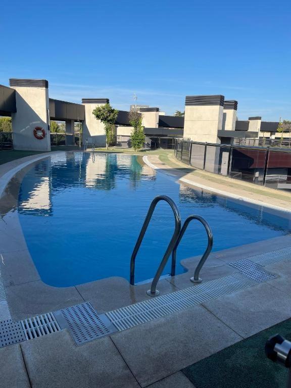 Apartament Tecnocordoba Ii Aparcamiento Privado Gratuito Y Piscina *